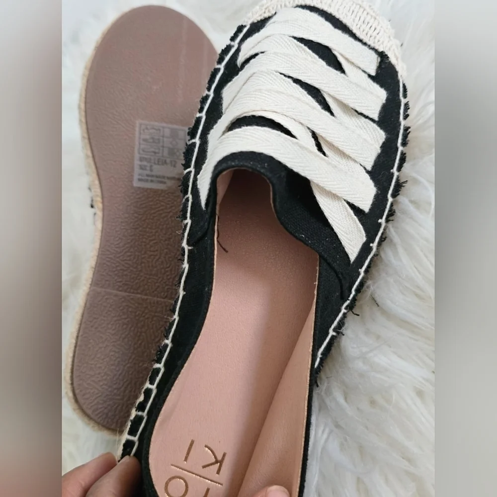 Yoki Lela Slip on Black Women's Espadrilles Size 6 🌴
